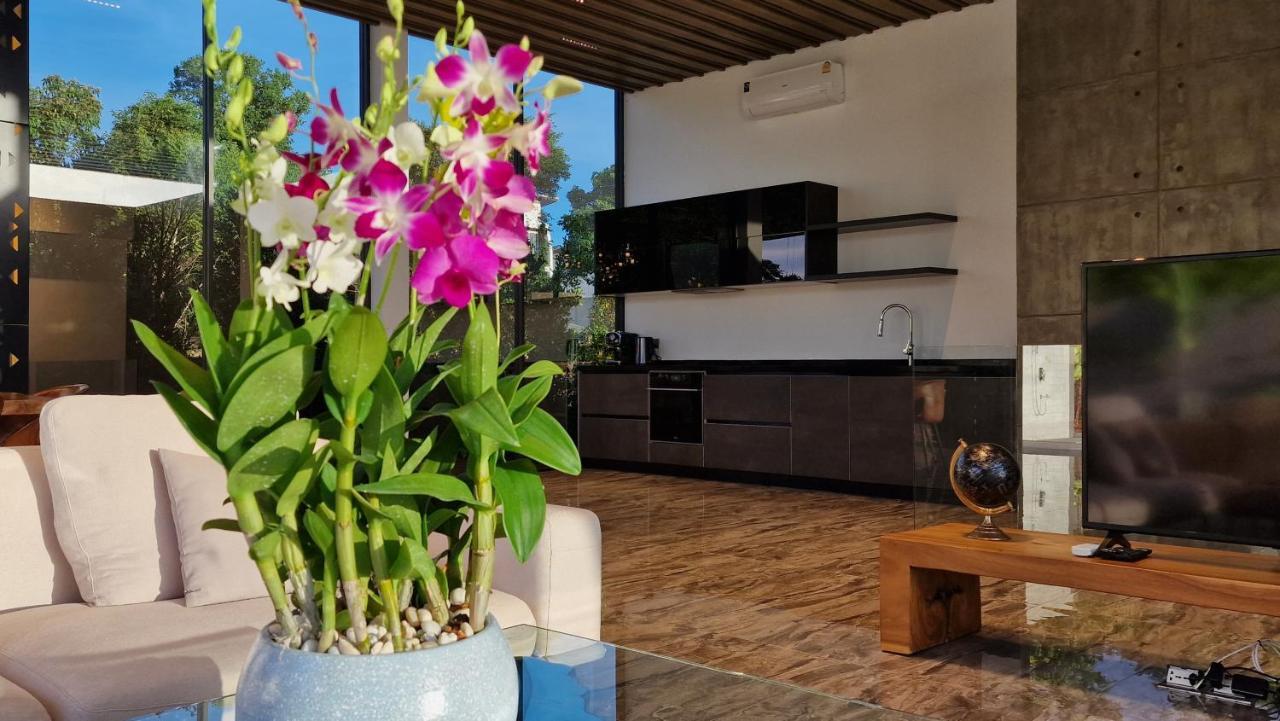Villa Obsidian, With Staff, Sea View And Walk To Choeng Mon Beach Bagian luar foto